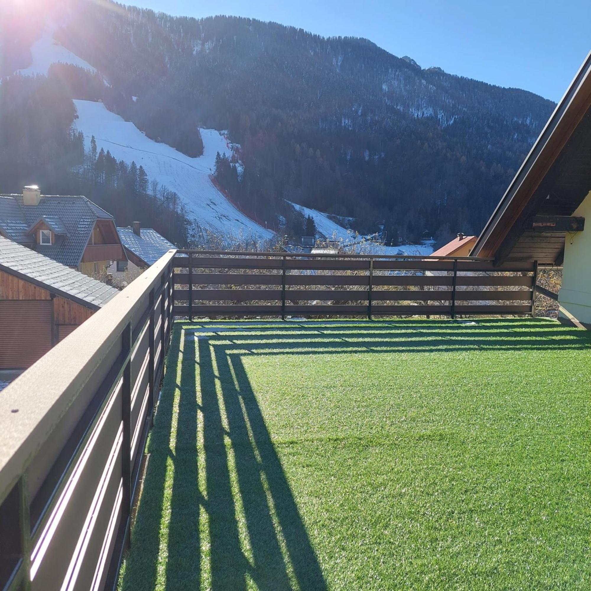 Apartmaji Biseri Kranjska Gora Exteriör bild