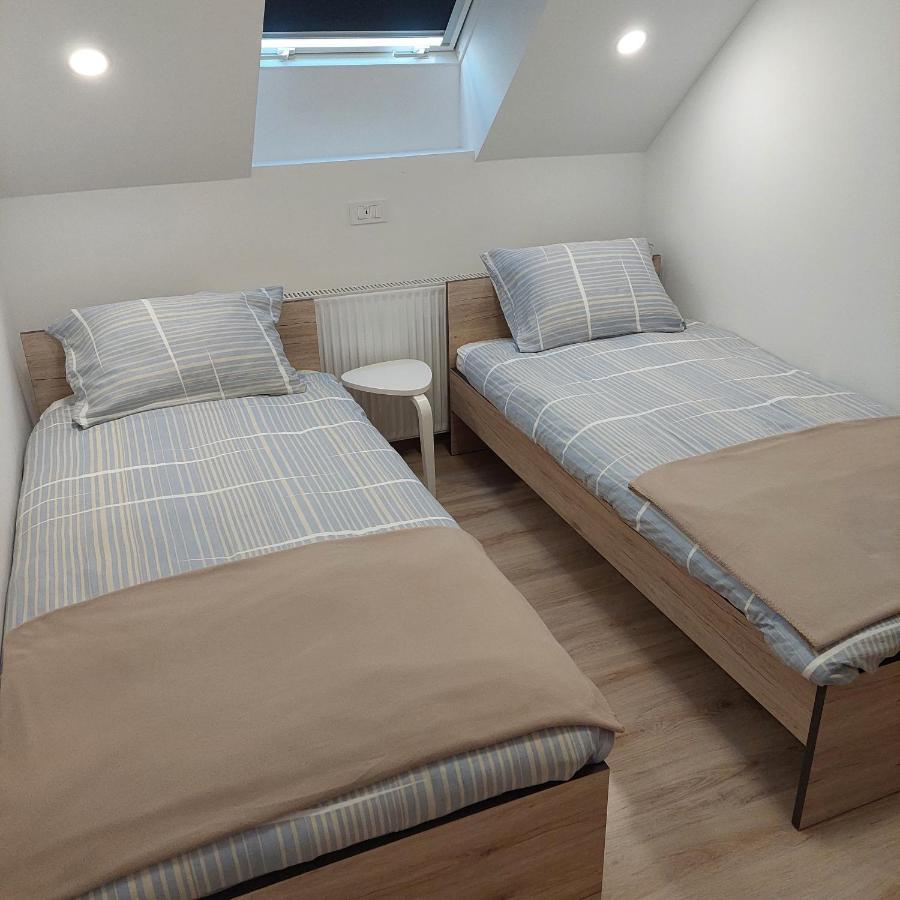 Apartmaji Biseri Kranjska Gora Exteriör bild